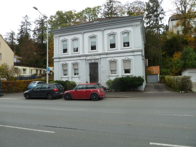 Wohnhaus mit Praxis Wohnhaus mit Praxis
