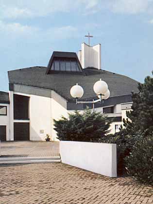 St. Johannes Baptist - geweiht 1975