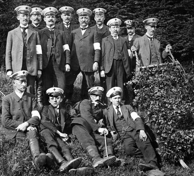 Freiw. Sanitätskolonne Eiringhausen im Jahre 1914