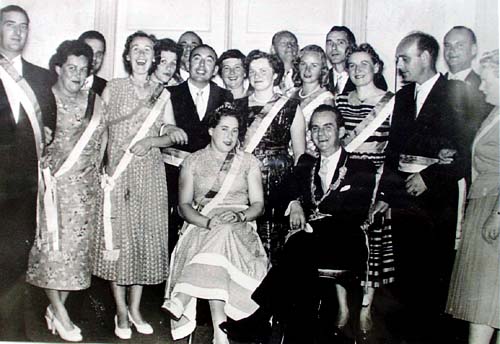 1957